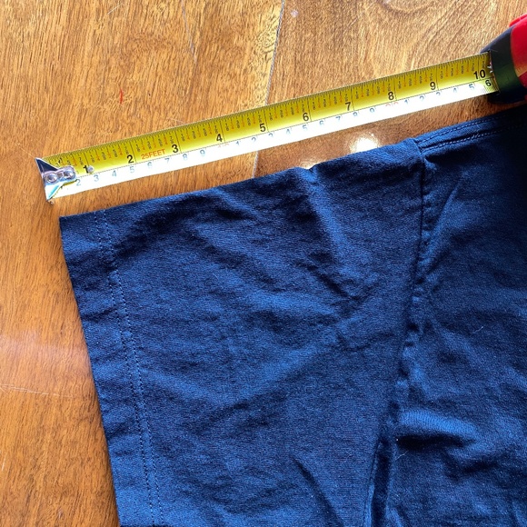 AAA RCMP Tee-shirt, with crest.  Men's Large, black, 100% cotton.  Pre-owned. - Picture 4 of 6